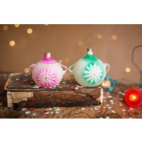 Vintage Weihnachtsbaum Ornamente, Vintage Weihnachts Dekorationen, Weihnachtsgeschirr, Weihnachtsküchendekor von Grannysbox