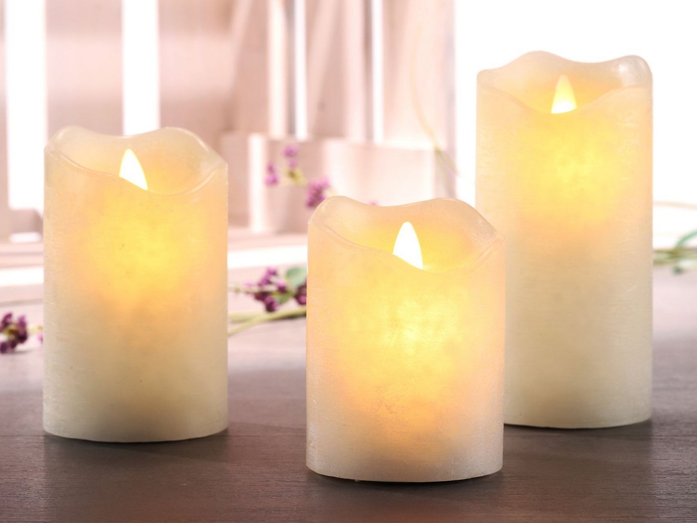 Gravidus LED-Kerze 3er Set Flammenlose LED Kerzen ohne echte Flamme mit Timerfunktion Gravidus LED-Kerze 3er Set Flammenlose LED Kerzen ohne echte Flamme mit Timerfunktion von Gravidus