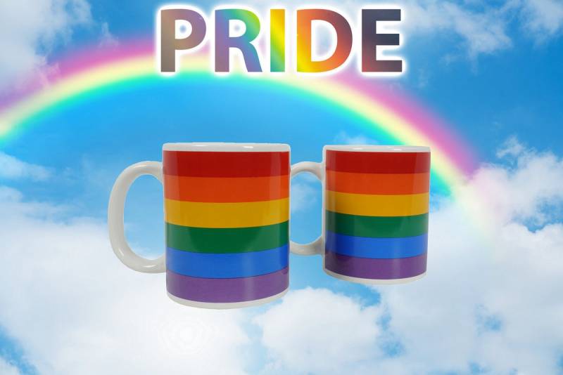 Gravidus Tasse Pride Tasse – Regenbogenflagge für bunte Statements, Steingut von Gravidus