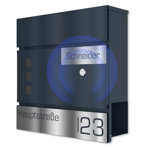 Graviers Design Briefkasten mit integrierter Funkklingel in Anthrazit RAL 7016 - Sichtfenster Postkasten personalisiert Edelstahl Laserschnitt Gravur Wandbriefkasten mit Schloss Zeitungsfach von Graviers Design