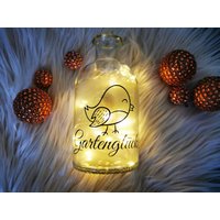 Dekoflasche Mit Beleuchtung|Flaschenlicht| Geschenkideen |Leuchtflasche| Garten| Gartendeko| Gartenglück| Vogel von GravurHandwerk