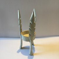 Art Deco Stil Metall Kerzenhalter Teelichthalter, Shabby Chic Chippy Weiß von GreatGatsbys