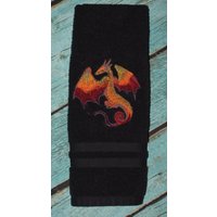 Besticktes Handtuch Feuerdrache Schwarz von GreatLakesEmbroidery