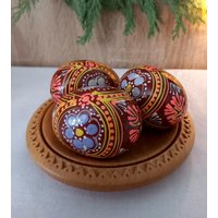 Set Pysankas Holz Ostereier Auf Teller Bemalt Für Ein Dekor Ukraine Pysanka Ukrainisch Pysanky von GreenSpringSprout