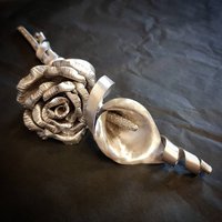 10-Jähriges Jubiläum, Aluminium Rose Und Calla, Jubiläumsgeschenk, Muttertagsgeschenk Für Sie, Metallhochzeitsgeschenk Künstliche Blumen 10-Jähriges Jubiläum, Aluminium Rose Und Calla, Jubiläumsgeschenk, Muttertagsgeschenk Für Sie, Metallhochzeitsgeschenk Künstliche Blumen von GreenleafArtworks