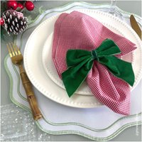 Ausgebogtes Hellgrünes Tischset Elegante Tischdekoration, Polyester Ausgebogtes Hellgrünes Tischset Elegante Tischdekoration, Polyester von GreenleafhomeShop