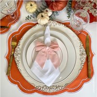 Tischset, Wasserfest Mit Bogenkanten Und Stickerei in Weiß. Nur Passepartout von GreenleafhomeShop