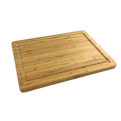 Grillfürst Schneidebrett - rutschfestes Tranchierbrett aus Bambus zur Zubereitung von Fleisch, Servierbrett für Käse und Wurst, 39 x 26 x 2 cm von Grillfürst