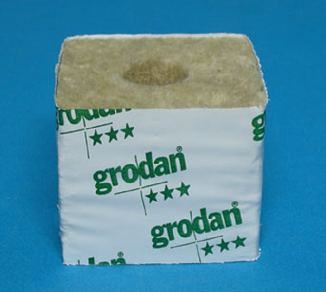 Grodan Block 7,5x7,5 kl. Loch Grodan Block 7,5x7,5 kl. Loch von Grodan