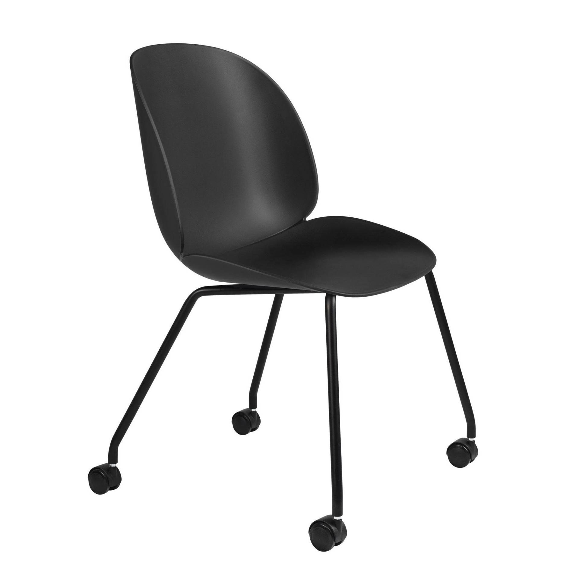 Gubi - Beetle Meeting Stuhl mit Rollen - schwarz/Sitz Polypropylen-Kunststoff/BxHxT 50x87x58cm/schwarzes Gestell mit Rollen von Gubi