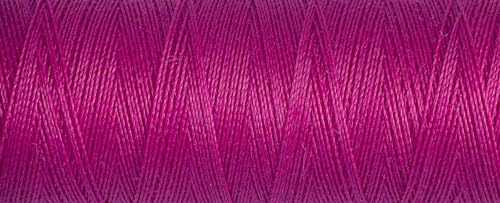 Gütermann Sew All Polyestergarn, Fuchsia 0877, 100 m Gütermann Sew All Polyestergarn, Fuchsia 0877, 100 m von Gütermann