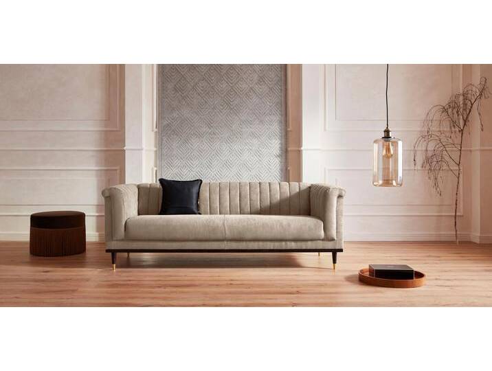 3-Sitzer Chamby , beige, B:210cm H:71cm T:85cm, Luxus-Microfaser Lederoptik (100% Polyester), Scheuertouren: 40.000, Pilling: 4, Samtoptik (100% Polyester), Scheuertouren >100.000, Pilling: 5, GUIDO MARIA KRETSCHMER HOME & LIVING, Sofas, mit Holzrahmen unten und Steppung im Lehnenbereich von Guido-Maria-Kretschmer-Home-&-Living