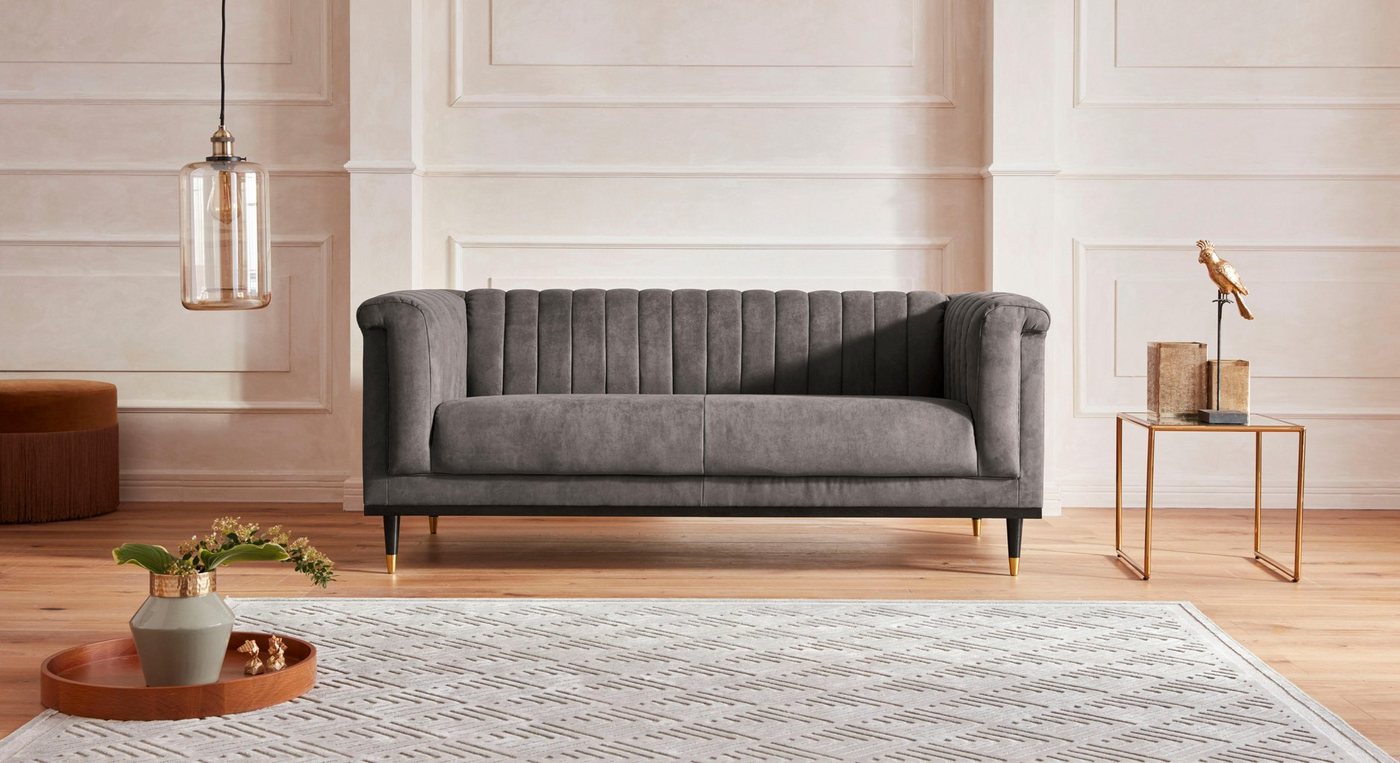 Guido Maria Kretschmer Home&Living 2-Sitzer Chamby, mit Holzrahmen unten und Steppung im Lehnenbereich Guido Maria Kretschmer Home&Living 2-Sitzer Chamby, mit Holzrahmen unten und Steppung im Lehnenbereich von Guido Maria Kretschmer Home&Living