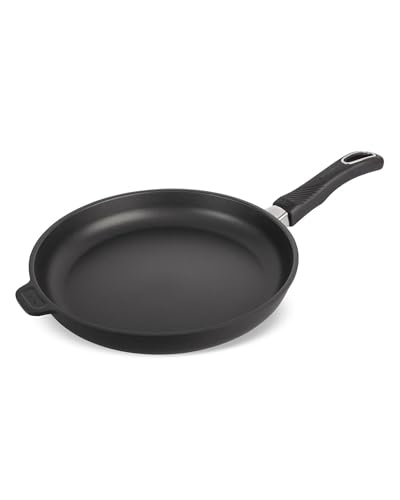 Original Gundel GUSS-BRATPFANNE flach, Ø 28 cm, Höhe 4,5 cm, BIOTAN-Oberfläche, PFOA-frei, Akku-Therm Boden - fester Stiel Original Gundel GUSS-BRATPFANNE flach, Ø 28 cm, Höhe 4,5 cm, BIOTAN-Oberfläche, PFOA-frei, Akku-Therm Boden - fester Stiel von Gundel Pfannen