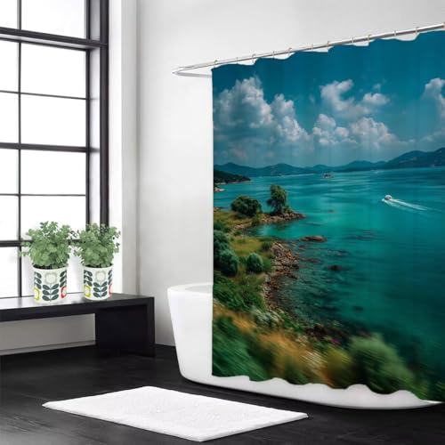 Duschvorhang Smaragd Duschrollo für Badewanne Landschaft W160 x L180 cm Waschbar,Mit 12 Duschvorhangringe,Beschwerter Saum,Anti Schimmel Wasserdicht Polyester Stoff,Badezimmer Deko Geschenke z-500 von Guofuos