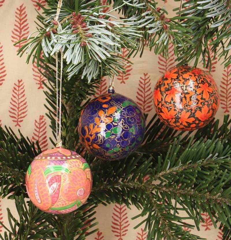 Guru-Shop Christbaumschmuck Upcycling Weihnachtskugel 3er Geschenk Set aus.. von Guru-Shop