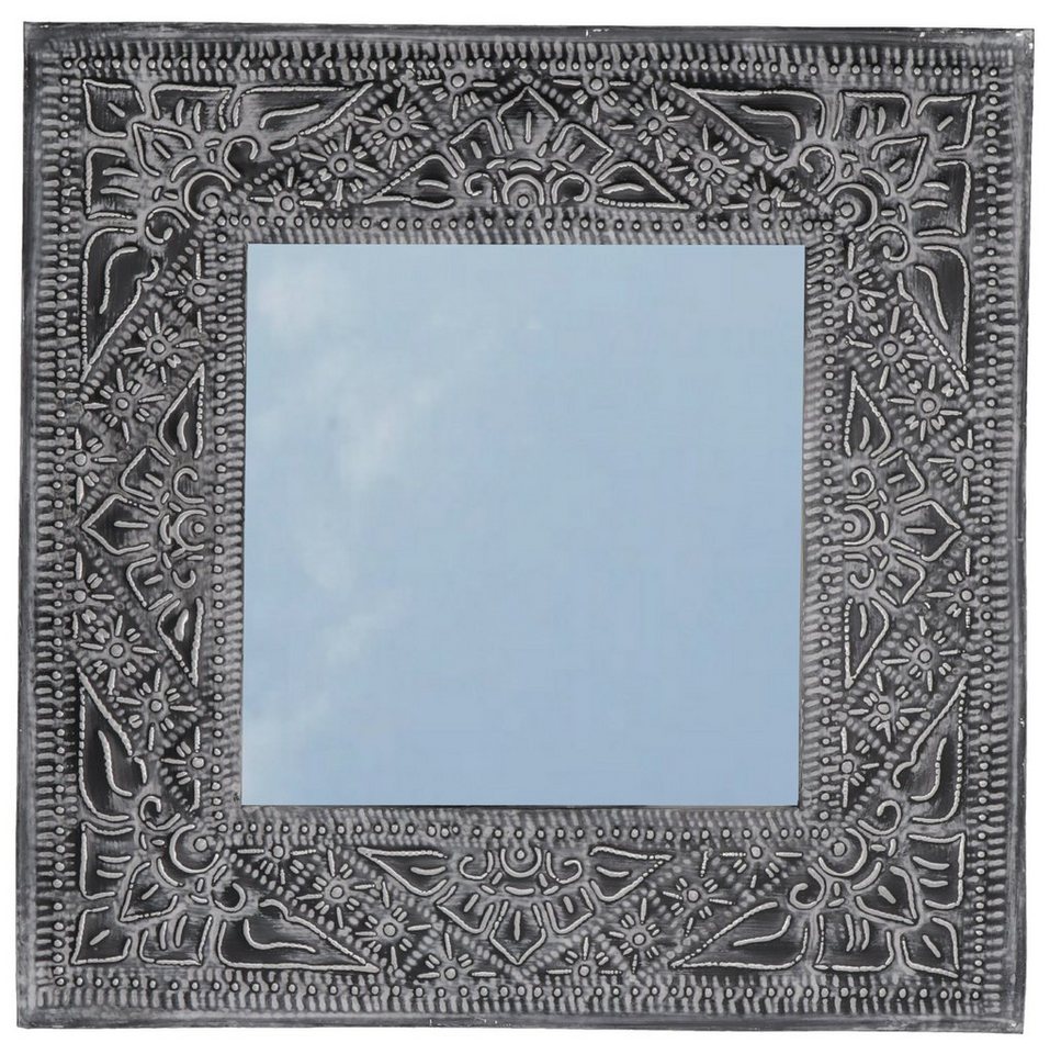 Guru-Shop Dekospiegel Spiegel mit handgeprägtem Rahmen aus Aluminium.. von Guru-Shop