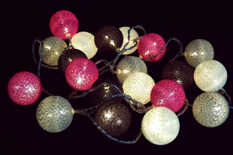 Guru-Shop LED-Lichterkette Stoff Ball Batterielichterkette 3xAA, 20`er LED.. von Guru-Shop