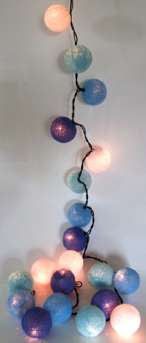 GURU SHOP Stoff Ball Batterielichterkette 3xAA LED Kugel Lichterkette - Blau/weiß, Baumwollfäden, 6x6x315 cm, Lichterketten von GURU SHOP