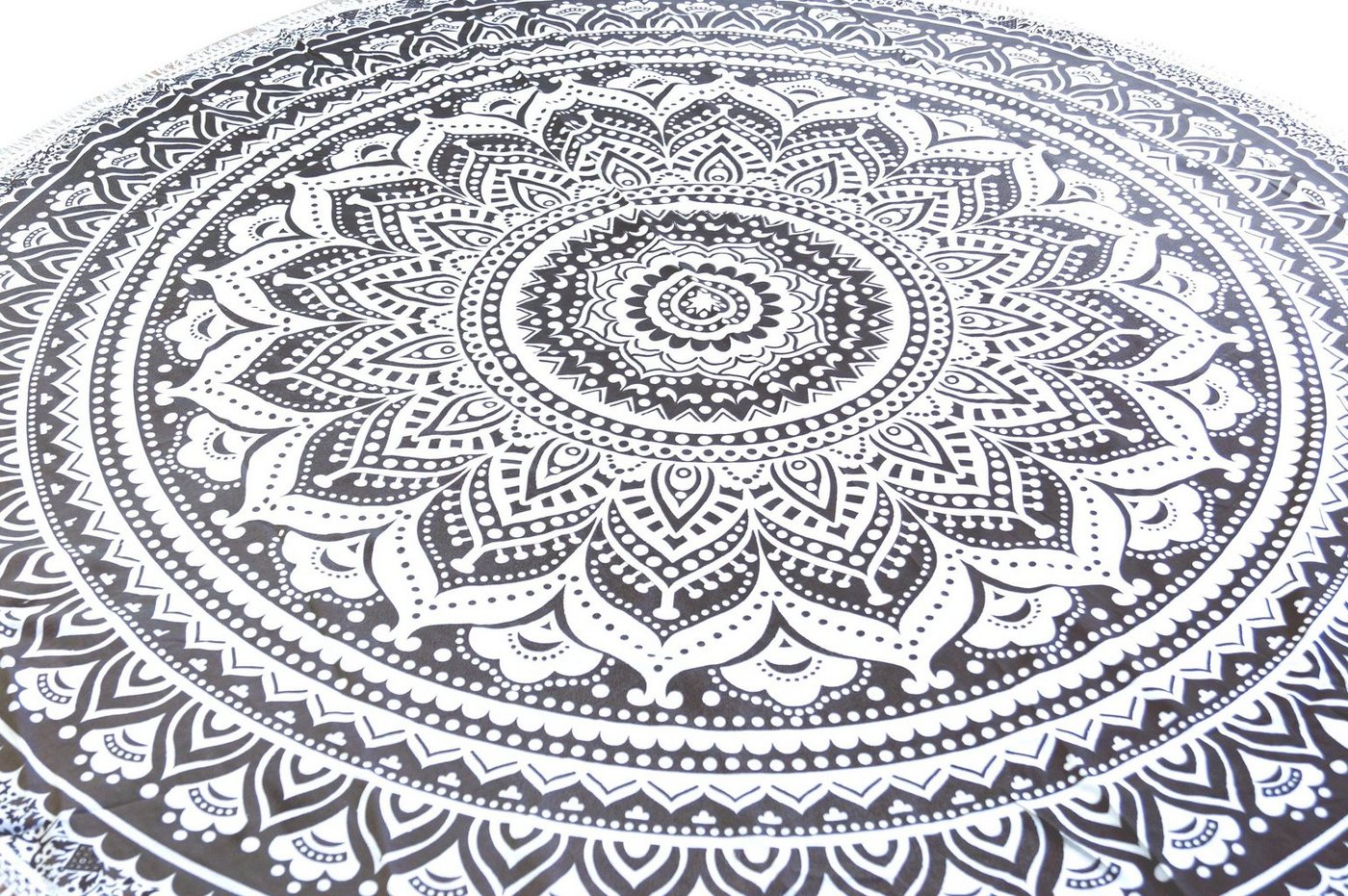 Tagesdecke Rundes indisches Mandala Tuch, Boho Tagesdecke,.., Guru-Shop von Guru-Shop