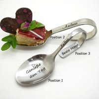 Muttertagsgeschenk Für Jeden Tag, Täglich Zu Wissen....mutti Ist Die Beste, Danke Dass Es Dich Gibt, Personalisiert Muttertagsgeschenk Für Jeden Tag, Täglich Zu Wissen....mutti Ist Die Beste, Danke Dass Es Dich Gibt, Personalisiert von GuteLauneSchmuckDE