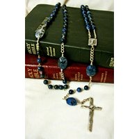 Blauer Sodalith Rosenkranz - R017 von Gwendysgems