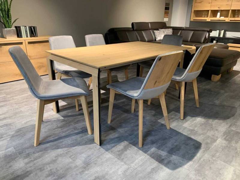 Essgruppe 6 Stühle Stoff Grau mit Tisch Massivholz Ausziehbar von Gwinner