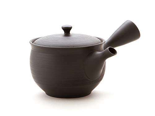 GYOKKO - japanische Tee-Kanne Tokoname SENDAN SEN MARU. Schwarz, handmade auf der Töpfer-Scheibe. Unglasiert, integriertes Keramik-Sieb von Gyokko