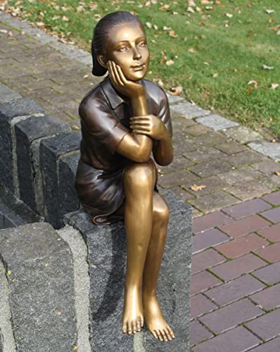 H. Packmor GmbH Bronzefigur eines Mädchen beim nachdenken von H. Packmor GmbH