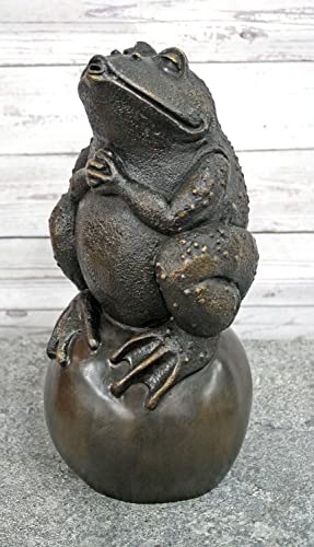 H. Packmor GmbH Bronzefigur küssender Frosch auf Einer Kugel sitzend Wasserspeier Brunnenfigur - 16x34x16cm H. Packmor GmbH Bronzefigur küssender Frosch auf Einer Kugel sitzend Wasserspeier Brunnenfigur - 16x34x16cm von H. Packmor GmbH