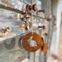 4Er Set Osteranhänger Edelrost - Rundes Metallschild Mit Hasenmotiv | Natürliche Frühlingsdeko Zum Hängen von H2Metalldesign