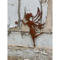 Fee in Edelrost, Gartendekoration von H2Metalldesign