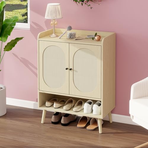 HAINEW Schuhschrank Schuhregal Schuhkommode mit 2 Rattan Türen, Sideboard Holzregal Organizer mit Holzbeinen und Verstellbaren Einlegeböden für Eingangsbereich, Flur, Wohnzimmer, 68×35×90cm, Natur HAINEW Schuhschrank Schuhregal Schuhkommode mit 2 Rattan Türen, Sideboard Holzregal Organizer mit Holzbeinen und Verstellbaren Einlegeböden für Eingangsbereich, Flur, Wohnzimmer, 68×35×90cm, Natur von HAINEW