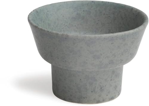 Kähler, Designer Kerzenständer aus Steingut in Grün, Ø7,5 cm Kähler, Designer Kerzenständer aus Steingut in Grün, Ø7,5 cm von HAK Kähler