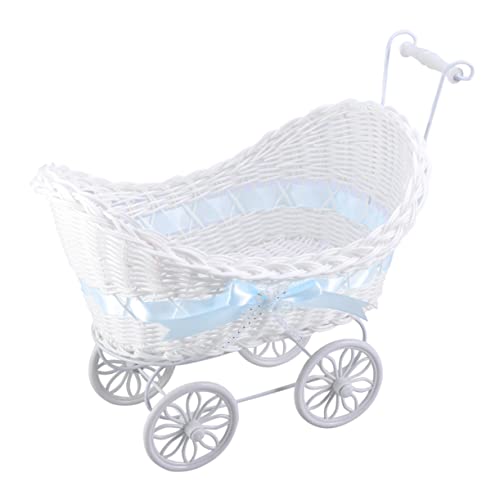 HAMPPLIES 1 Stück Korbwagen aus Rattan mit Blumenmotiv Dekorativer Mini Dreirad Ständer für Hochzeiten Babypartys und Geburtstagsfeiern Blau HAMPPLIES 1 Stück Korbwagen aus Rattan mit Blumenmotiv Dekorativer Mini Dreirad Ständer für Hochzeiten Babypartys und Geburtstagsfeiern Blau von HAMPPLIES
