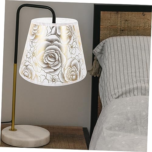 HAMPPLIES Lampenschirm Silberne Rosen PVC für Stehlampe und Tischlampe Dekorativer Lampenschirm mit Blumenmuster Einfache Montage Langlebig und Lichtstreuend Elegantes Wohnambiente von HAMPPLIES