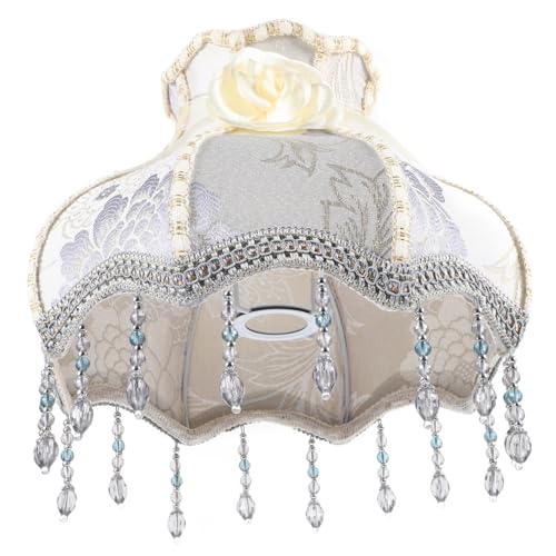 HAMPPLIES Romantischer Viktorianischer Lampenschirm aus Stoff mit Fransen Französischer Prinzessin Stil Weicher Warmweißer Lichtdiffusor Passend für Tischlampen und Stehleuchten Einfach zu HAMPPLIES Romantischer Viktorianischer Lampenschirm aus Stoff mit Fransen Französischer Prinzessin Stil Weicher Warmweißer Lichtdiffusor Passend für Tischlampen und Stehleuchten Einfach zu von HAMPPLIES