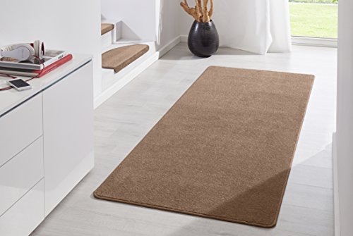 Hanse Home Indoor Teppich Fancy – Wohnzimmerteppich einfarbig Modern Velours Teppich für Esszimmer, Wohnzimmer, Kinderzimmer, Flur, Schlafzimmer, Küche – Braun, 80x200cm von Hanse Home