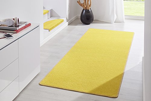 Hanse Home Indoor Teppich Fancy – Wohnzimmerteppich einfarbig Modern Velours Teppich für Esszimmer, Wohnzimmer, Kinderzimmer, Flur, Schlafzimmer, Küche – Gelb, 80x300cm von Hanse Home