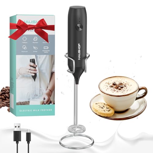 HAUSHOF Milchaufschäumer Stab, Wiederaufladbarer Hand-Milchschäumer, mit Schneebesen aus Edelstahl, mit Ständer, mit USB-Ladekabel, Einfache Handhabung für Kaffee, Cappuccino, Latte, Schwarz HAUSHOF Milchaufschäumer Stab, Wiederaufladbarer Hand-Milchschäumer, mit Schneebesen aus Edelstahl, mit Ständer, mit USB-Ladekabel, Einfache Handhabung für Kaffee, Cappuccino, Latte, Schwarz von HAUSHOF