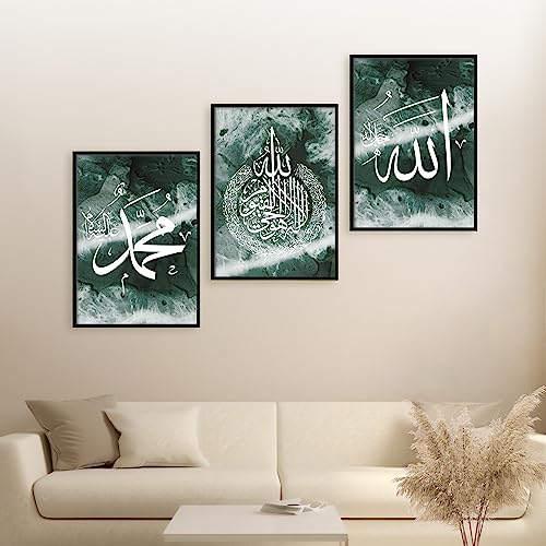 HAVA Artwork Smaragd Calligraphy Poster Set, Islamische Poster, Islamische Bilder, Islamische Dekoration, Islamische Geschenke, Bilderrahmen, Allah Wandbild HAVA Artwork Smaragd Calligraphy Poster Set, Islamische Poster, Islamische Bilder, Islamische Dekoration, Islamische Geschenke, Bilderrahmen, Allah Wandbild von HAVA Artwork