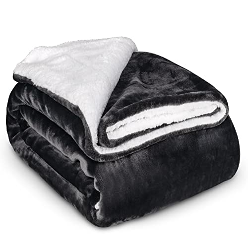 Heimwert Decke Kuscheldecke Sherpa Wolldecke - superweiche warme Dicke Kuscheldecke flauschig - extra Flauschige Fleecedecke und Tagesdecke für Couch Bett Sofa (Grau, 150 x 200cm) von Heimwert