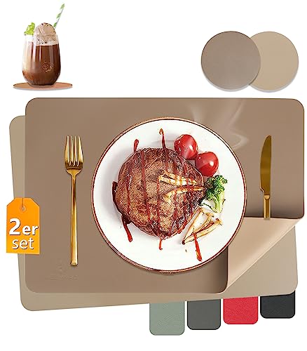 HELI MIAO Tischsets Abwaschbar,Platzsets Abwischbar,Tischset Leder,Hitzebeständig Doppelseitigen I 2er Set Platzdeckchen Lederoptik mit Untersetzer,Tischuntersetzer,Platzdecken（braun+Tan） von HELI MIAO