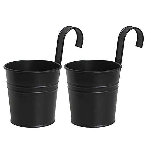 HELTER 4 Stück hängende Blumentöpfe mit abnehmbarem Haken, Metall-Eisen-Eimer, Pflanzgefäß, schwarzer Blumeneimer für Geländer, Zaun, Balkon, Garten HELTER 4 Stück hängende Blumentöpfe mit abnehmbarem Haken, Metall-Eisen-Eimer, Pflanzgefäß, schwarzer Blumeneimer für Geländer, Zaun, Balkon, Garten von HELTER