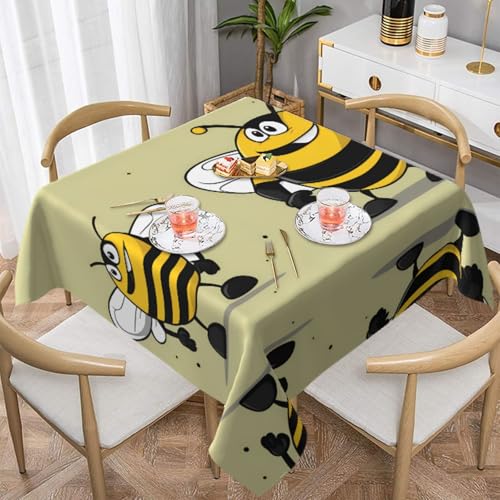 HHGFASD Quadratische Tischdecke mit Cartoon-Hummelmuster, 152,4 x 152,4 cm, wasserdicht, knitterfrei, wiederverwendbar, für Cafés, Buffet, Picknicks, Hochzeiten, Partys HHGFASD Quadratische Tischdecke mit Cartoon-Hummelmuster, 152,4 x 152,4 cm, wasserdicht, knitterfrei, wiederverwendbar, für Cafés, Buffet, Picknicks, Hochzeiten, Partys von HHGFASD