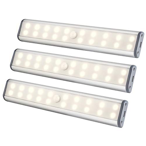 LED Schrankbeleuchtung mit Bewegungsmelder, LED Sensor Licht 20 LED Kleiderschrank Lampen Unterbauleiste Beleuchtung Küchenleuchte, Nachtlicht Schranklicht Stick-On Magnetstreifen (Warmweiß Licht) von HIBOITEC