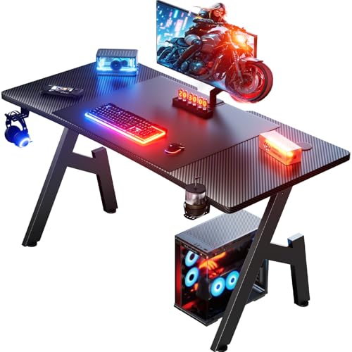 HLONONE Gaming Tisch 120 x 60 cm, Gaming Schreibtisch, Stabiler PC Schreibtisch mit Kohlefaserbeschichtung, Ergonomischer Computertisch mit Kopfhörerhaken und Getränkehalter, Schwarz von HLONONE