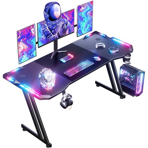 HLONONE 160 x 60 cm Gaming Tisch, Gaming Schreibtisch mit LED, PC Tisch Gaming mit Kohlefaseroberfläche, Stabiler Computertisch für Gaming mit Kopfhörerhaken und Getränkehalter, Schwarz von HLONONE