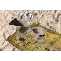 Der Kuss Strandtuch, Gustav Klimt, Kunst, Strandmode, Strandkunst, Handtuch, Digitaldruckkunst, Høghheim von HOGHHEIM