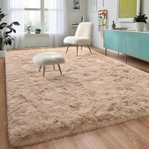 HOKXUAN Teppich Wohnzimmer Hochflor 80 x 110 cm Anti-Rutsch Unterseite, Soft Flauschig Fellteppich Kunstfell Modernes Einfarbiges Design für Schlafzimmer Kinderzimmer, Beige HOKXUAN Teppich Wohnzimmer Hochflor 80 x 110 cm Anti-Rutsch Unterseite, Soft Flauschig Fellteppich Kunstfell Modernes Einfarbiges Design für Schlafzimmer Kinderzimmer, Beige von HOKXUAN